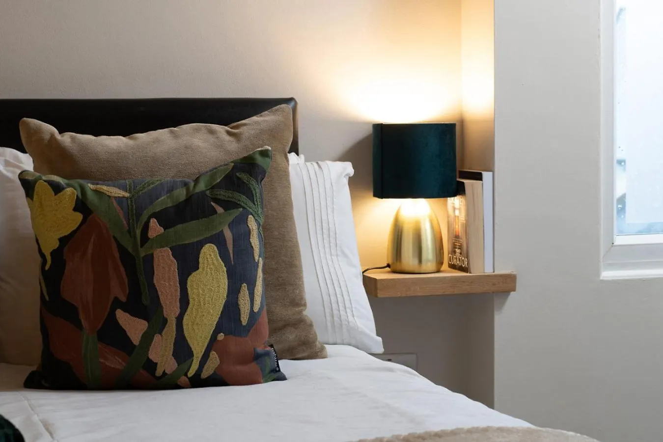 Number 3 Pier Road Apartment Whitby